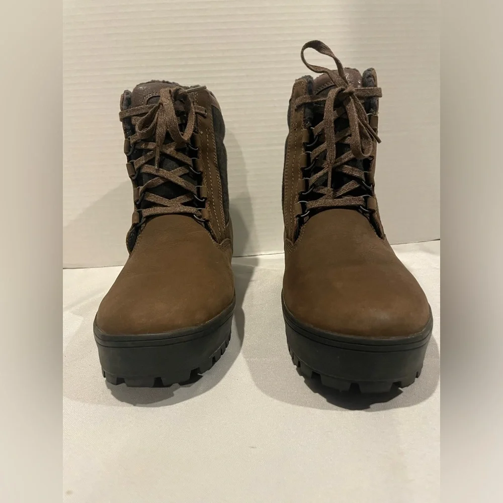 TIMBERLAND Spruce Mountain Men’s Dark Brown Waterproof Lace Up Boot Men’s 10 1/2